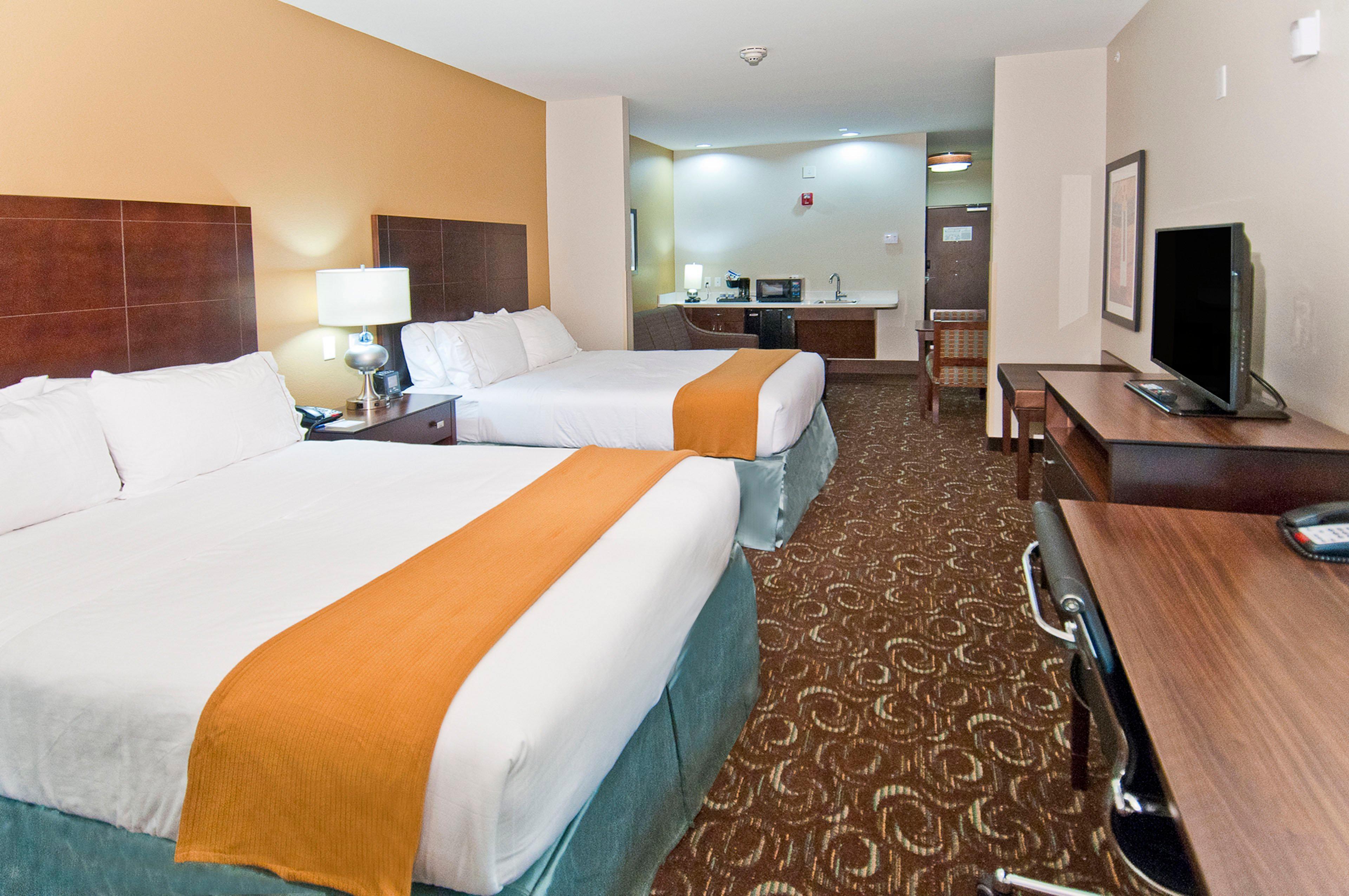 Holiday Inn Express & Suites San Antonio Frost Bank Center By Ihg Bagian luar foto